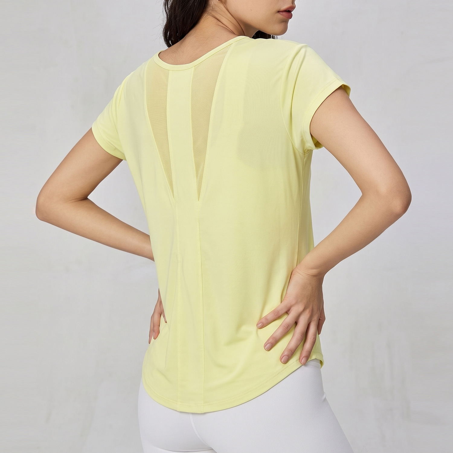 Silk Blouse - Camiseta de yoga de manga corta