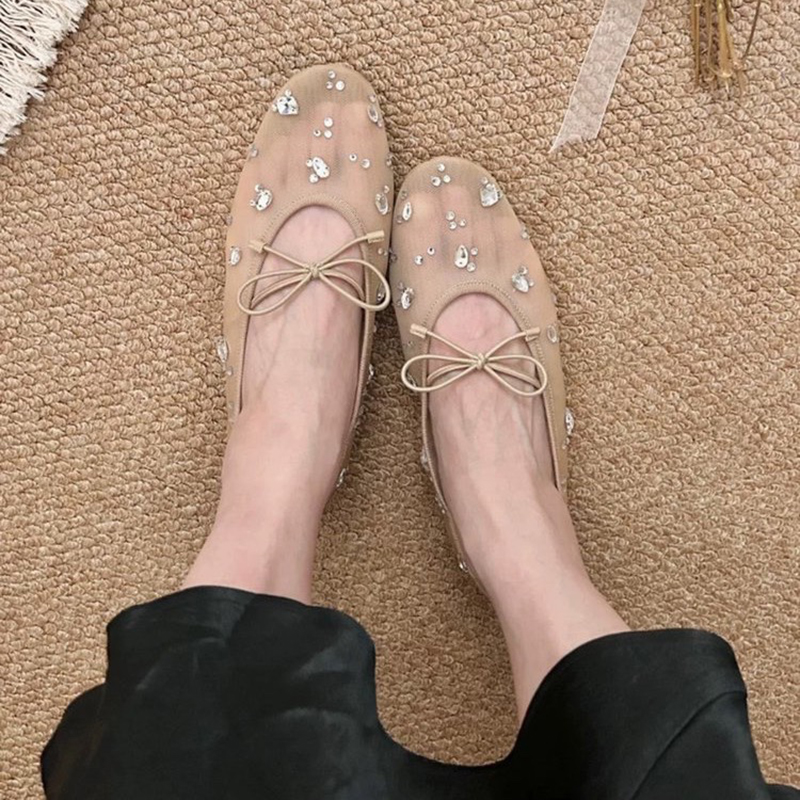 Zapatos de tacón bajo elegante - Wedding Dress reseña y precio